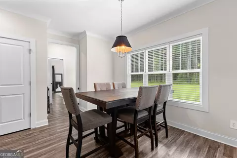 Dining - 84 Maple Ln, Williamson, GA 30292 photo 2 of 4