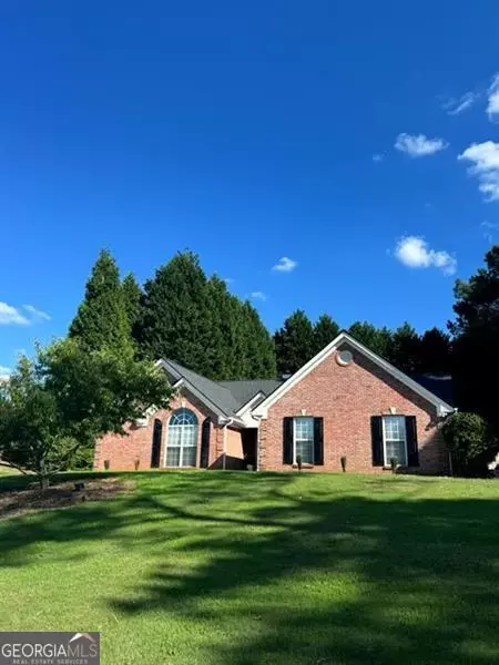 642 Teal Dr, Winder, GA 30680