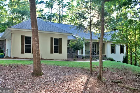 62 Cunningham Ct, Midland, GA 31820