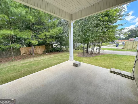 Exterior - 113 Lenox Cir, Lagrange, GA 30241 photo 6 of 7