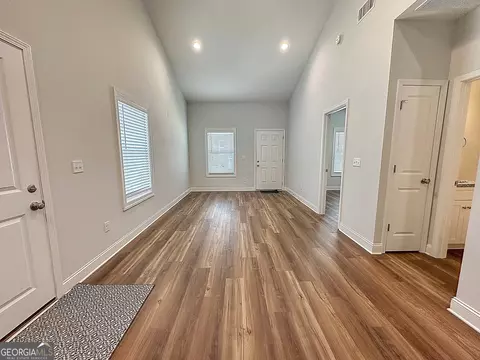 Entry Way - 113 Lenox Cir, Lagrange, GA 30241 photo 1 of 2