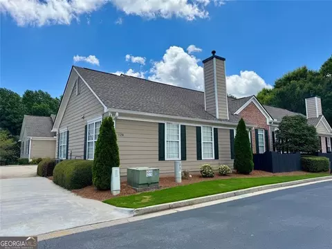 128 Camry Cir, Dallas, GA 30157