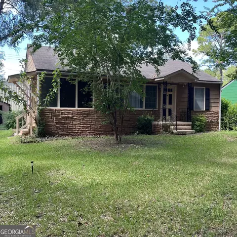 1305 Highland Ave, Albany, GA 31707