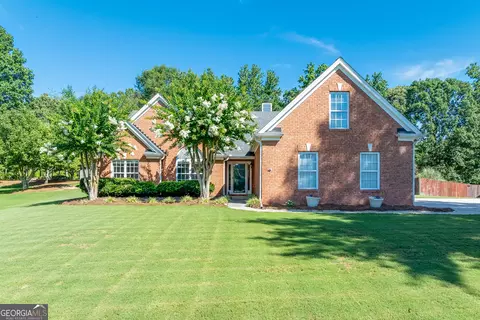 2760 Jay Oak Dr, Dacula, GA 30019