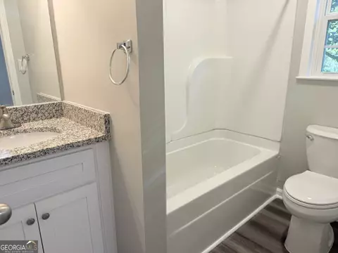 Bath - 217 Clearview Ct, Lagrange, GA 30241 photo 2 of 2