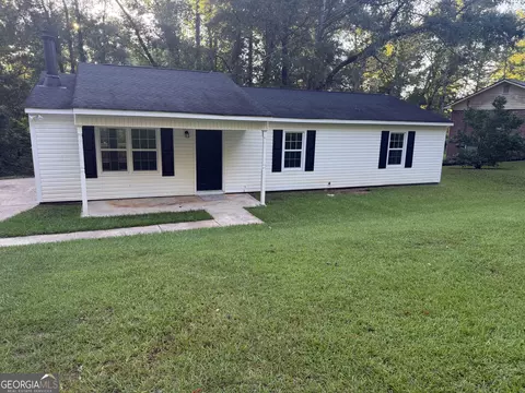 217 Clearview Ct, Lagrange, GA 30241