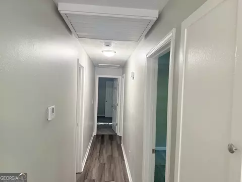 Entry Way - 217 Clearview Ct, Lagrange, GA 30241 photo 1 of 1