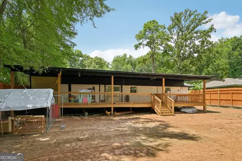 Exterior - 5950 Springview Dr, Forest Park, GA 30297 photo 3 of 5
