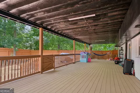 Exterior - 5950 Springview Dr, Forest Park, GA 30297 photo 4 of 5