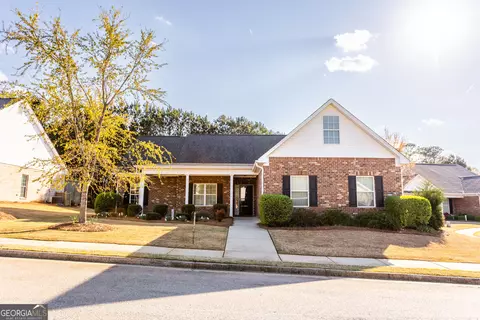 237 Park Place Trl, Social Circle, GA 30025