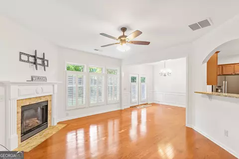 Living - 3584 Archgate Ct, Milton, GA 30004 photo 3 of 4