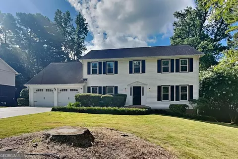 4704 Arrowhead Trl SW, Lilburn, GA 30047