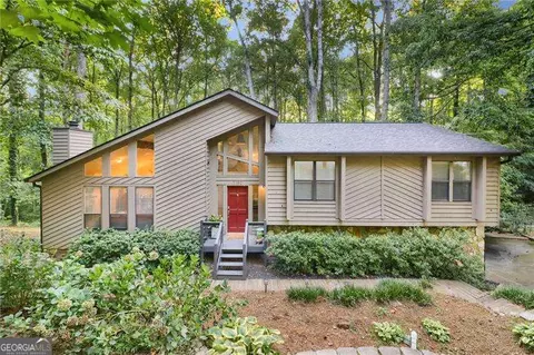 5190 Forest Mist Dr SE, Smyrna, GA 30082