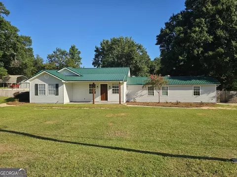 207 Georgia Ave, Sylvania, GA 30467