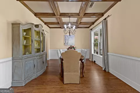 Dining - 423 Mask Rd, Brooks, GA 30205 photo 1 of 5