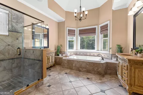 Bath - 423 Mask Rd, Brooks, GA 30205 photo 1 of 10