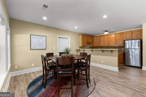 Dining - 423 Mask Rd, Brooks, GA 30205 photo 5 of 5