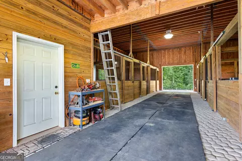 Entry Way - 423 Mask Rd, Brooks, GA 30205 photo 16 of 16