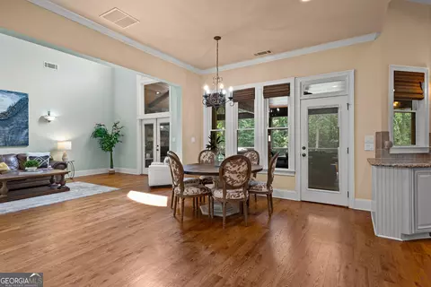 Dining - 423 Mask Rd, Brooks, GA 30205 photo 4 of 5