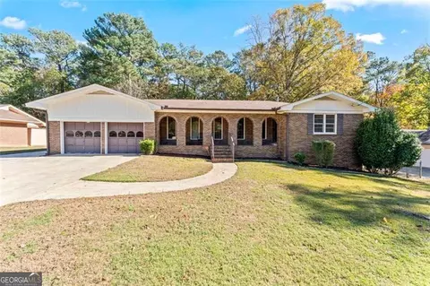 6418 Briarwood Ct, Riverdale, GA 30296