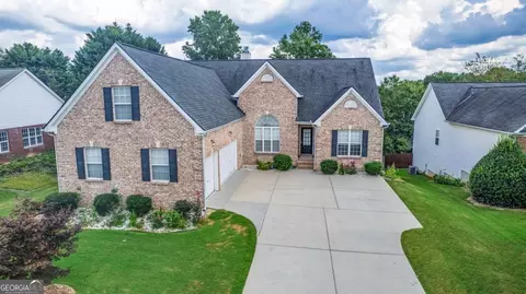 3345 Stoneleigh Run Dr, Buford, GA 30519