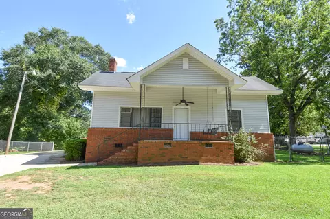 4612 Barnesville Hwy, The Rock, GA 30285