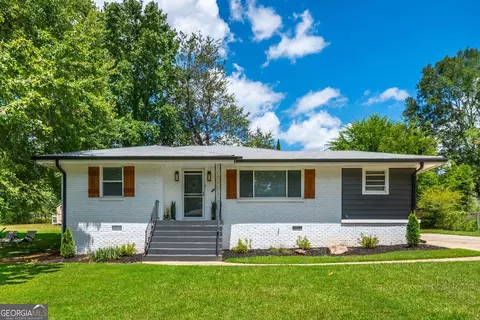 941 Shirley St SE, Smyrna, GA 30082