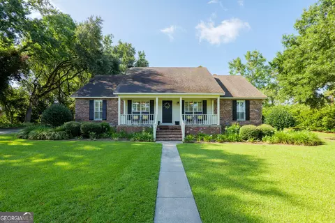 200 Jacqueline St E, Hahira, GA 31632