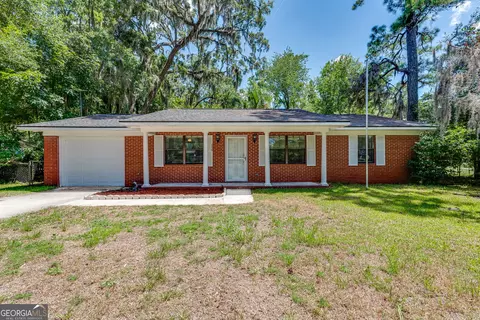 200 E Lawnwood Ave, Kingsland, GA 31548