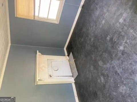 Living - 114 Brenda Blvd, Lagrange, GA 30241 photo 1 of 1
