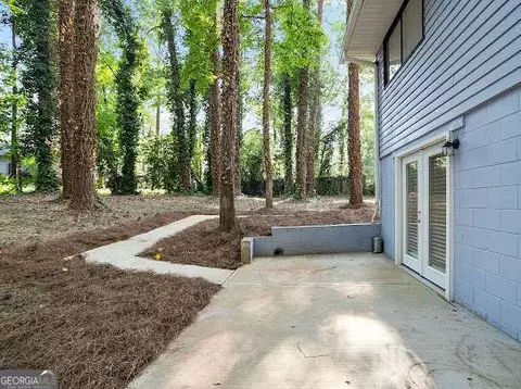 2055 Leatherleaf Ct SW, Marietta, GA 30008