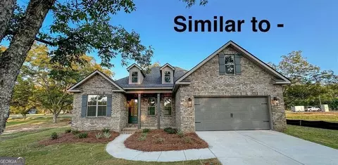 218 Obsidian Dr, Perry, GA 31069 photo 2