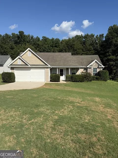 403 Lexington Park Dr, Lagrange, GA 30241