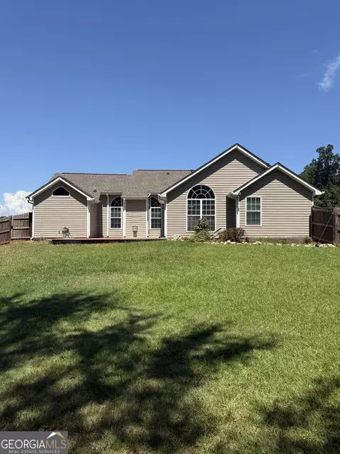 Exterior - 403 Lexington Park Dr, Lagrange, GA 30241 photo 1 of 2