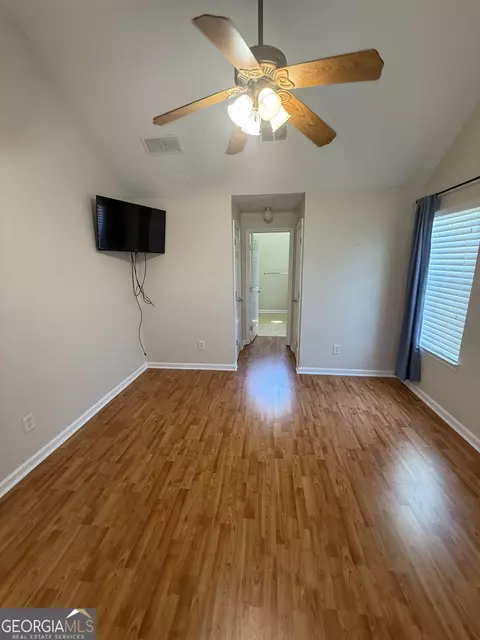 Bedroom - 403 Lexington Park Dr, Lagrange, GA 30241 photo 2 of 5