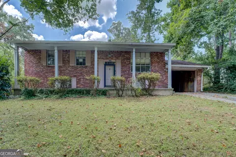 445 Camelot Pkwy, Jonesboro, GA 30236