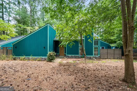 524 Saltlick Trce, Peachtree City, GA 30269
