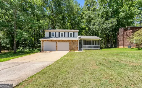 9381 Windward Ct, Jonesboro, GA 30238