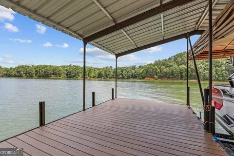 Exterior - 471 Currahee Pt, Toccoa, GA 30577 photo 6 of 11