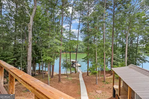 View/Area - 471 Currahee Pt, Toccoa, GA 30577 photo 5 of 11