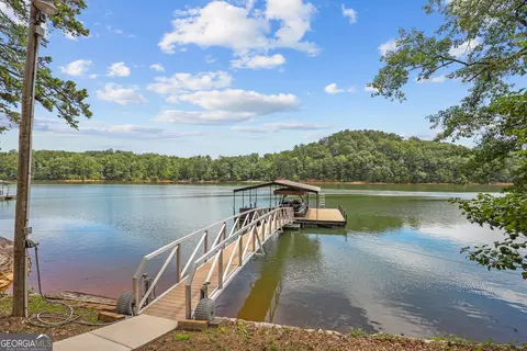 View/Area - 471 Currahee Pt, Toccoa, GA 30577 photo 3 of 11