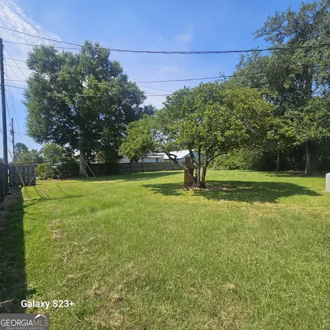107 E Liberty St, Claxton, GA 30417 photo 29