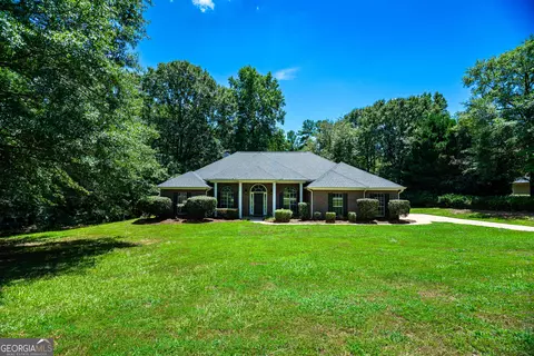 Exterior - 159 Wellington Dr, Lagrange, GA 30241 photo 3 of 7