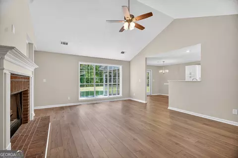 Living - 159 Wellington Dr, Lagrange, GA 30241 photo 5 of 7