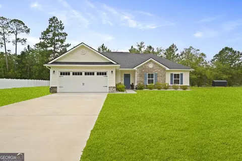 172 Taylor Creek Dr NE, Ludowici, GA 31316