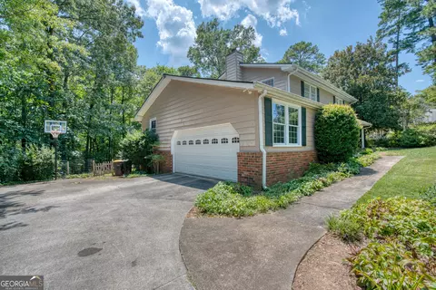 Exterior - 4 Saddle Ln SE, Rome, GA 30161 photo 5 of 7