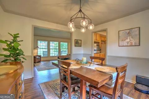 Dining - 4 Saddle Ln SE, Rome, GA 30161 photo 2 of 3