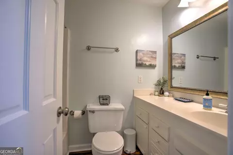 Bath - 4 Saddle Ln SE, Rome, GA 30161 photo 1 of 2