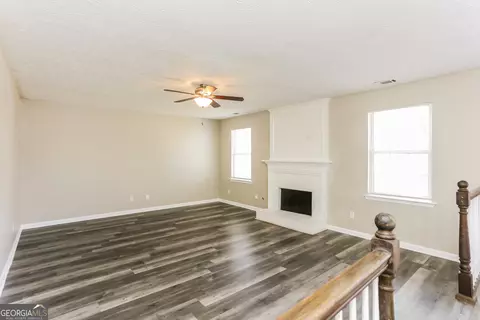 Living - 271 Mckinley Loop, Mcdonough, GA 30253 photo 2 of 3