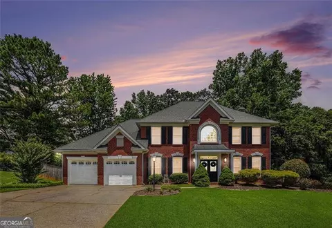 3055 Dogwood Hollow Ln, Lawrenceville, GA 30043